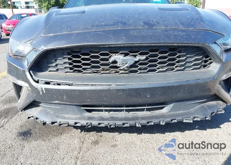 2020 Ford Mustang Ecoboost Premium z USA, uszkodzony, nr VIN 1FATP8UH8L5138728